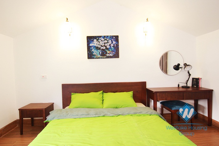 A little, lovely bungalow in the middle of Tay Ho for rent