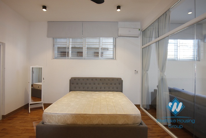 A gorgeous 1 bedroom apartment for rent on Au Co street