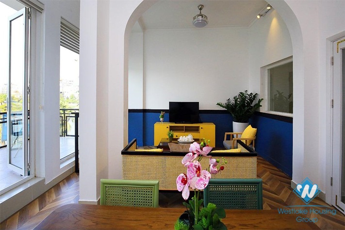 Two bedroom with lake view apartment for lease in Tu Hoa st, Tay Ho
