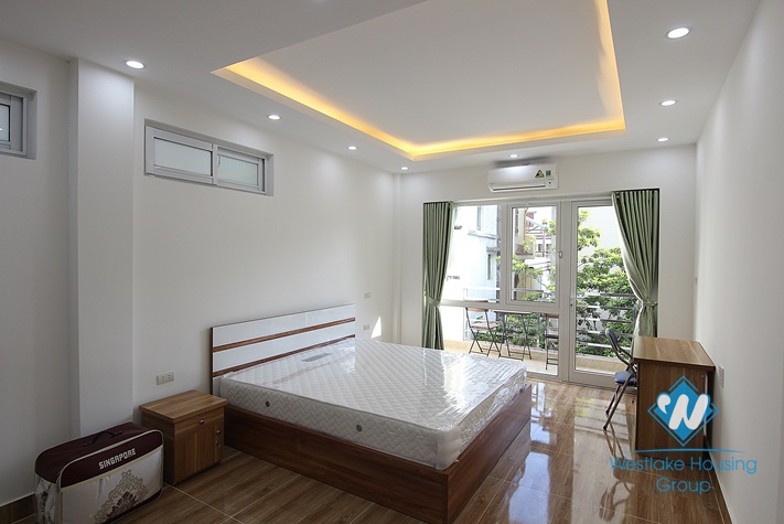 Spacious 1 bedroom aparment for rent in Au Co, Tay Ho area