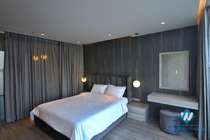 Beautiful apartment in Nguyen Dinh Thi st, near Lotte building for rent 