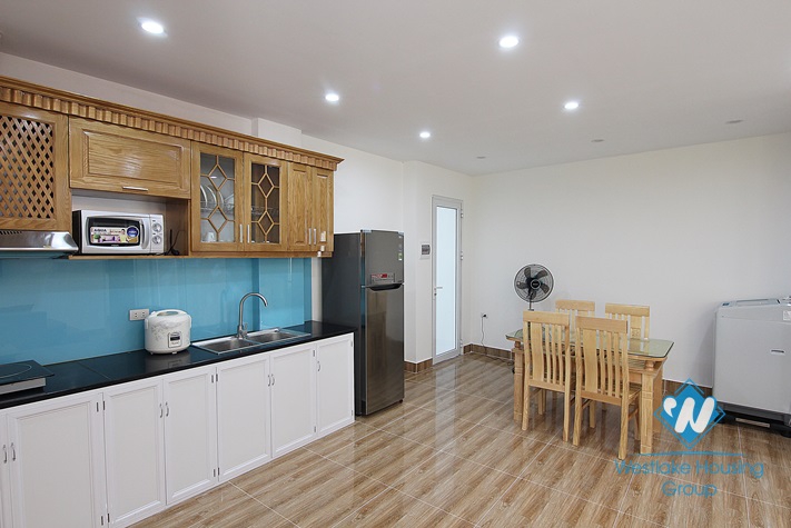 Spacious 1 bedroom aparment for rent in Au Co, Tay Ho area