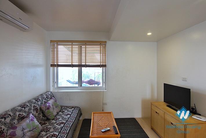 One bedroom for rent in alley 31 Xuan Dieu st, Tay Ho District 