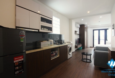 A cheap price apartment for rent on Xuan Dieu area, Tay Ho, Ha Noi