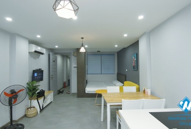 Brand-new two-bedroom apt on Tran Quang Dieu street, Dong Da district, Hanoi