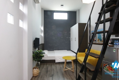 State-of-the-art three-bedroom apartment with lake view in D'capital building on Tran Duy Hung st, Cau Giay