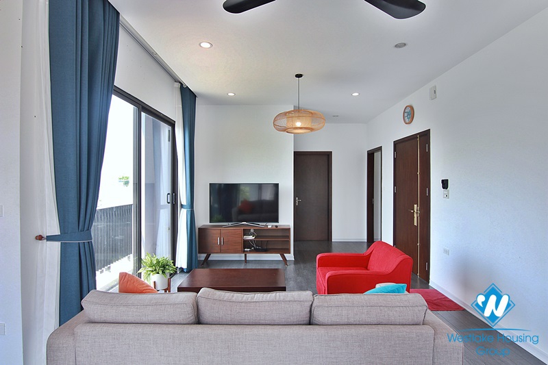 Bright 2-bedroom apartment with a rooftop and amazing lakeview on Tu Hoa Str