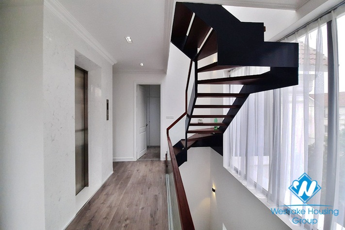 Brand new four-bedroom villa with luxurious furniture for rent at Vinhome Riverside Long Bien