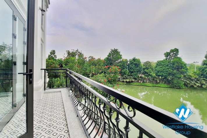 Brand new four-bedroom villa with luxurious furniture for rent at Vinhome Riverside Long Bien