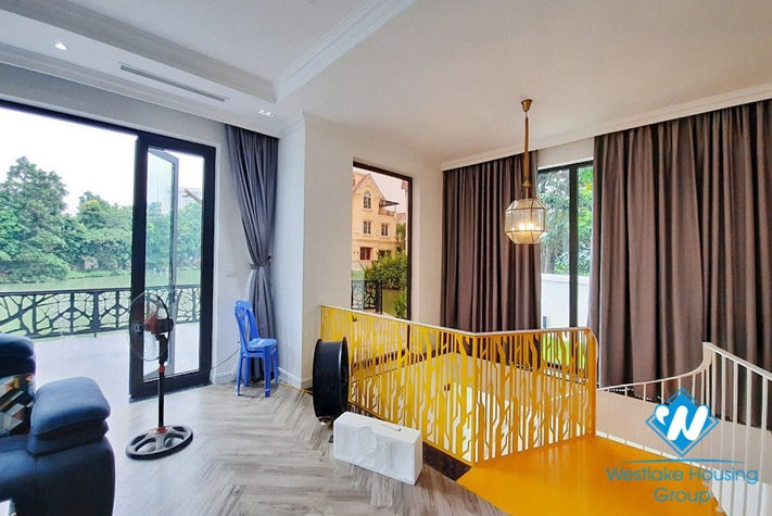 Brand new four-bedroom villa with luxurious furniture for rent at Vinhome Riverside Long Bien