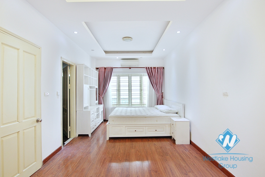 A private house with  super reasonable budget  for rent on Trinh Cong Son street