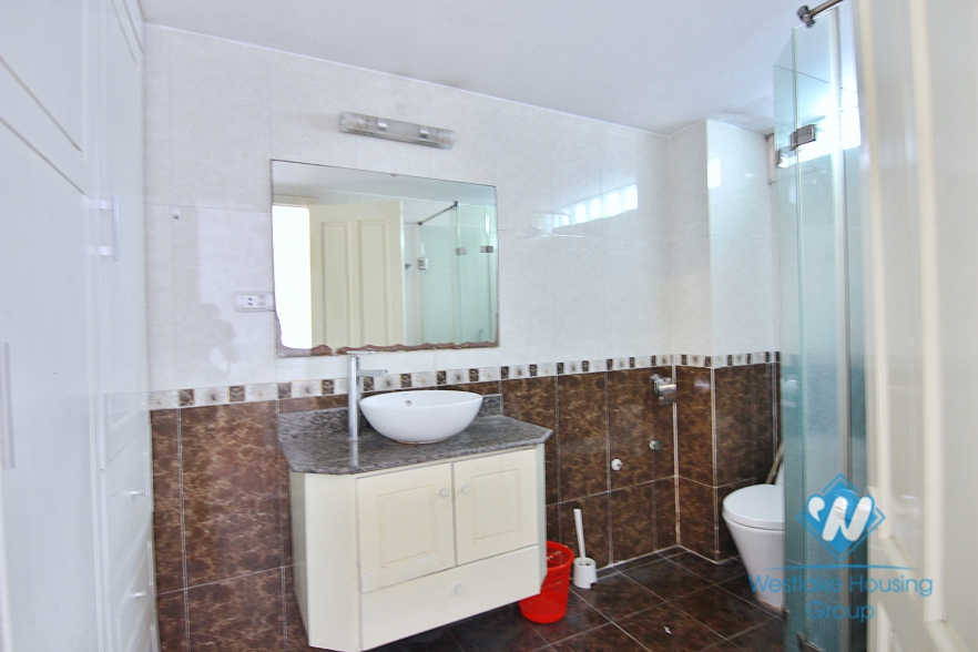 A private house with  super reasonable budget  for rent on Trinh Cong Son street