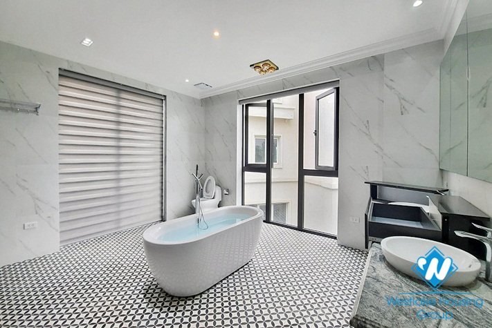 Brand new four-bedroom villa with luxurious furniture for rent at Vinhome Riverside Long Bien