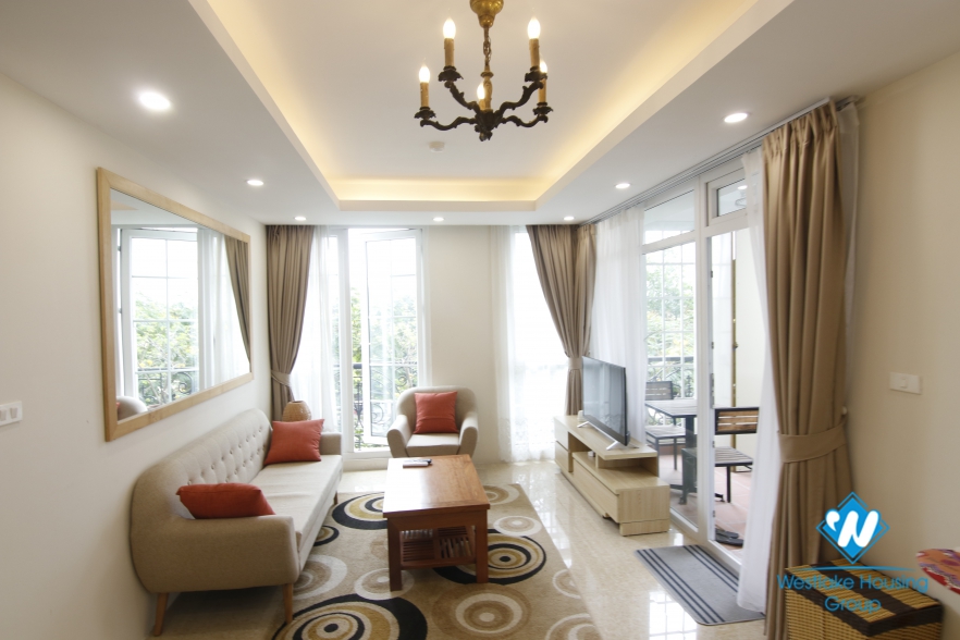 An adorable 2 bedroom apartment for rent in Dong Da District.