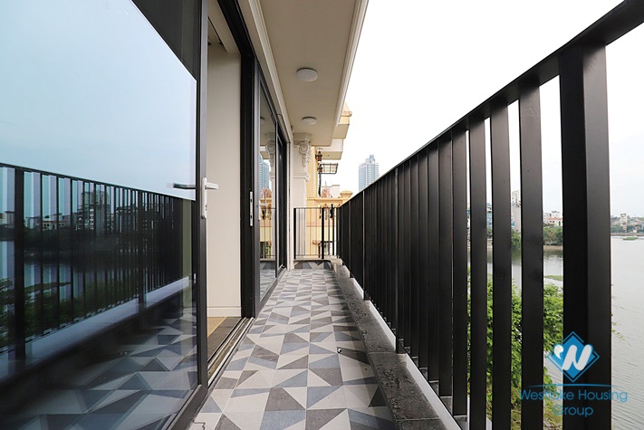Amazing view apartment with 2 bedrooms for rent in Truc Bach area, Ba Dinh District 