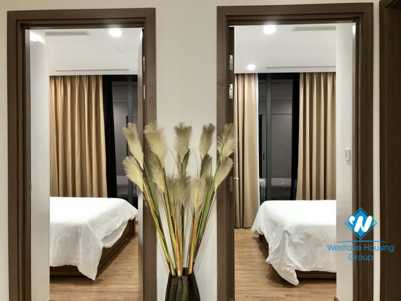 Elegant and modern 3-bedroom apartment in Vinhomes Metropolis