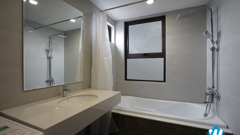 Modern apartment with a balcony and lake view on Kim Ma Str