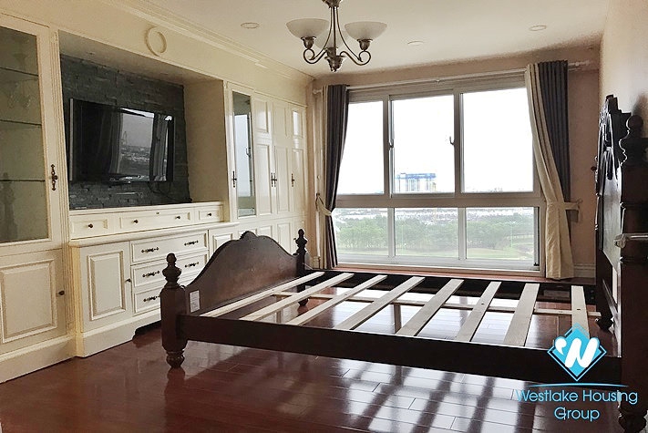 A classic 4 bedroom apartment for rent in Ciputra Compound. 