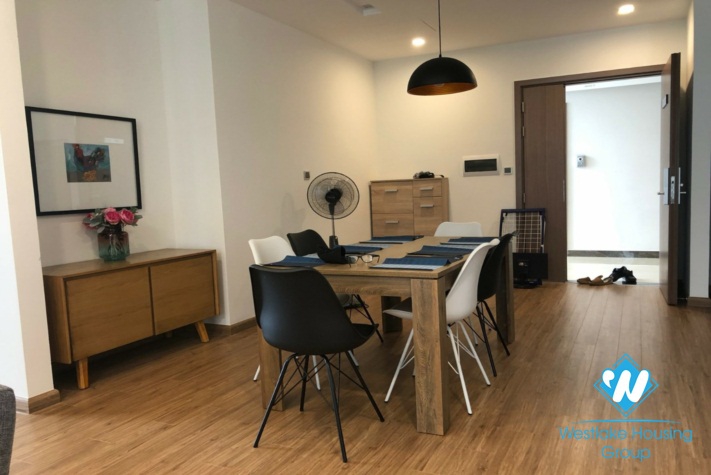 A fully-furnished 3 bedroom apartment for rent in Vinhomes Metropolis