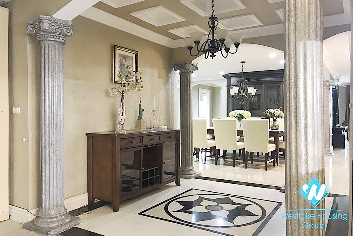 A classic 4 bedroom apartment for rent in Ciputra Compound. 