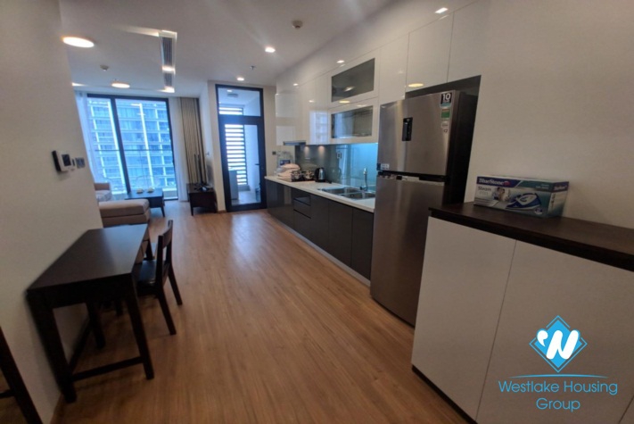 A blissful one bedroom apartment in Vinhomes Metropolis for rent