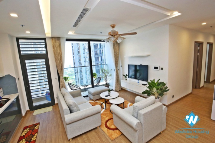 A well-decorated apartment for rent in Vinhome Metropolis, Lieu Giai, Ba Dinh