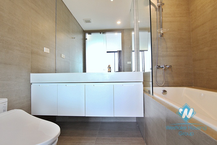 A gorgeous and modern 2 bedroom apartment for rent in Tay ho, Ha noi
