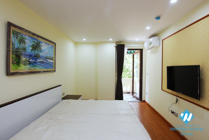 Bright one bedroom apartment near Lotte Building for rent, Vong Thi area, Tay Ho District 