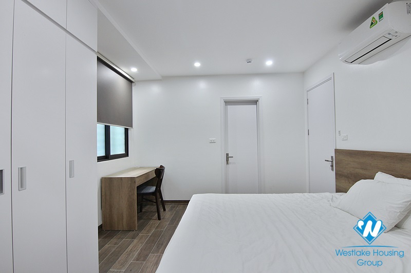 Nice modern 1-bedroom apartment on Tay Ho street