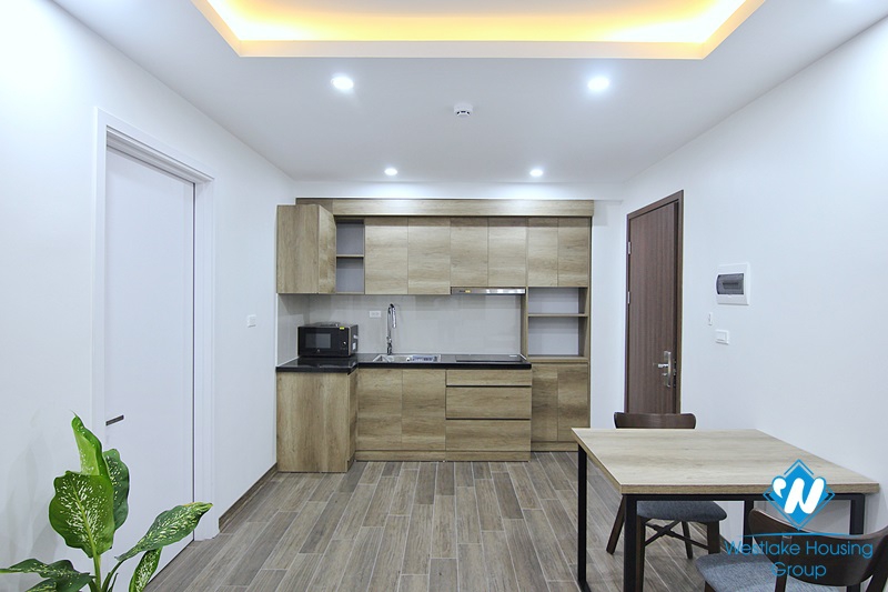 Nice modern 1-bedroom apartment on Tay Ho street