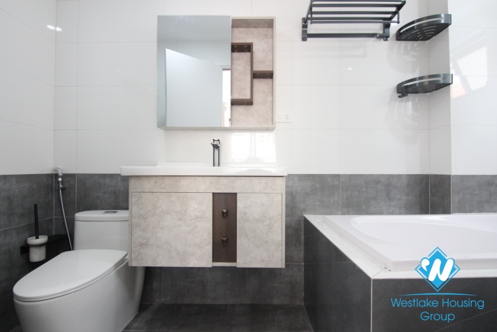 Brand new and delightful 1 bedroom apartment for rent on Tay Ho street 