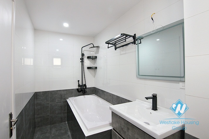 A moden and newly 2 bedroom apartment for rent in Tay ho str, Ha noi