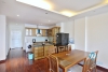 A good deal for 3 bedroom apartment in Xuan dieu, Tay ho, Ha noi