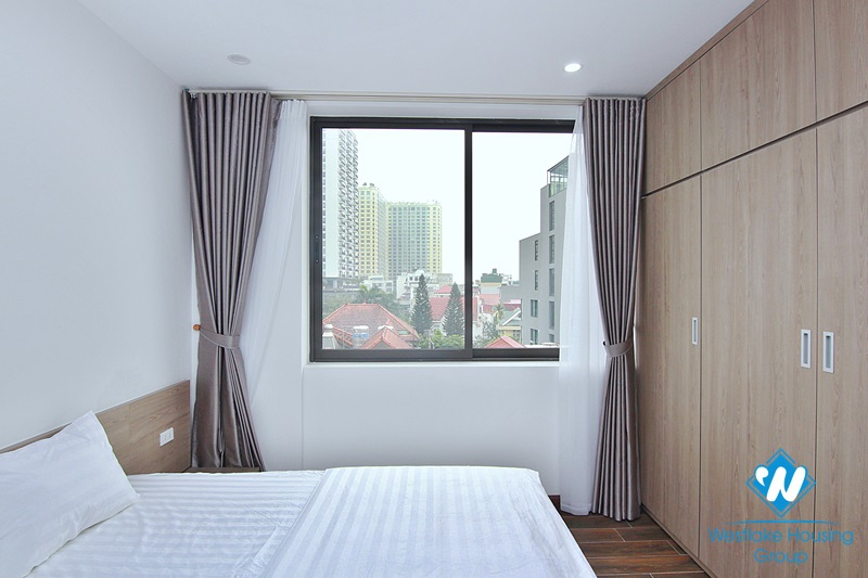 Bright 1-bedroom apartment with a big balcony on To Ngoc Van