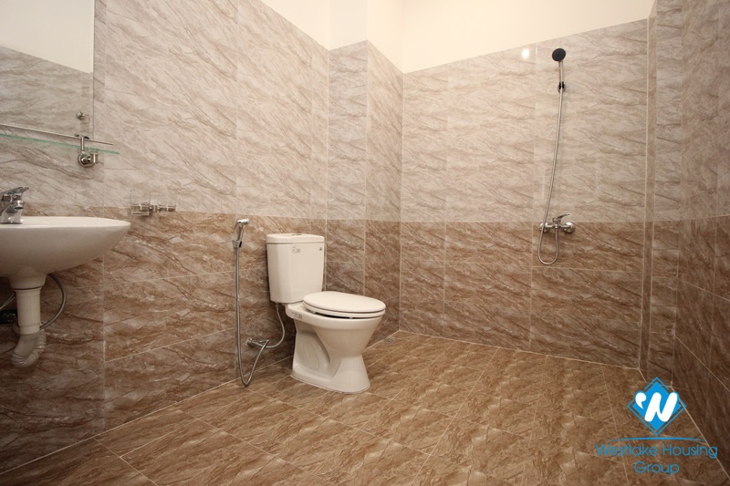 Adorable 1-bedroom apartment with a balcony in Truc Bach