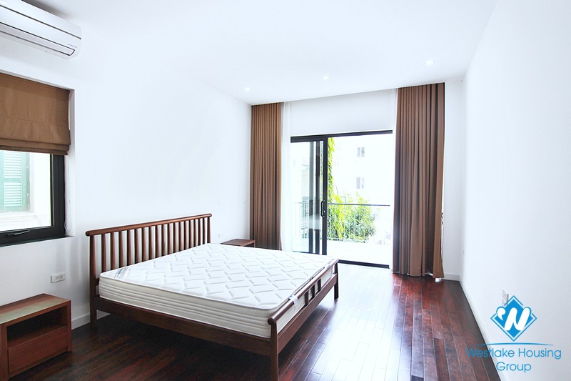 Spacious 4-bedroom apartment with a balcony on Tay Ho street, Tay Ho for rent