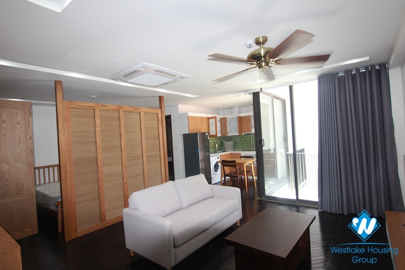 Beautiful studio apartment with a nice balcony and lots of natural light