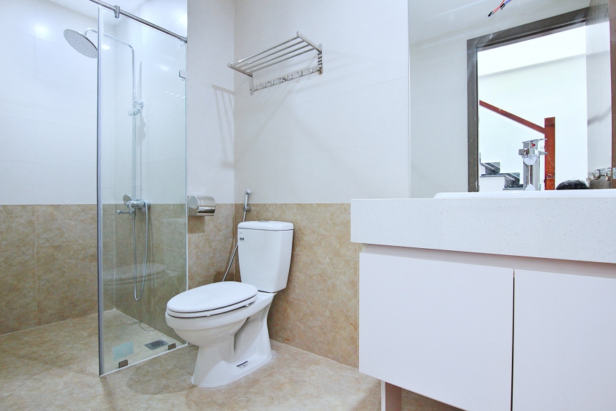 Brand-new, Bright, Spacious detached house for rent on To Ngoc Van