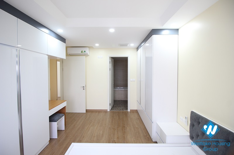 Modern 3-bedroom apartment with nice city view in Cau Giay Cau Giay