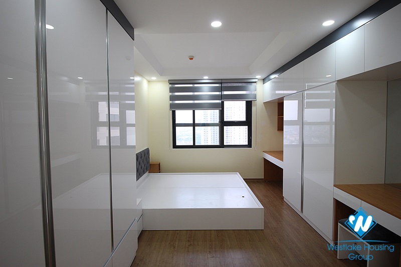 Modern 3-bedroom apartment with nice city view in Cau Giay Cau Giay