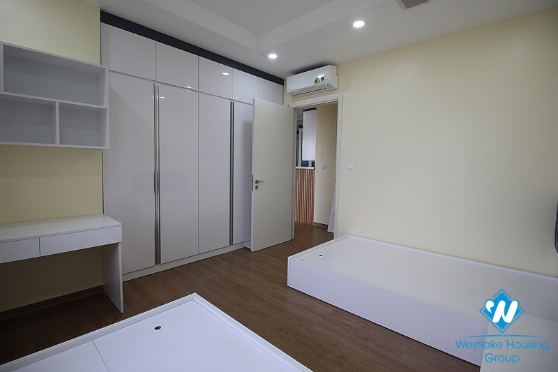 Modern 3-bedroom apartment with nice city view in Cau Giay Cau Giay