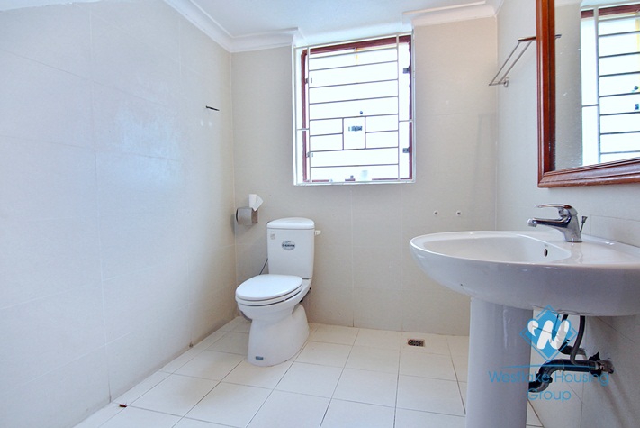 A 5 bedroom vila for rent in To ngoc van, Tay ho, Ha noi