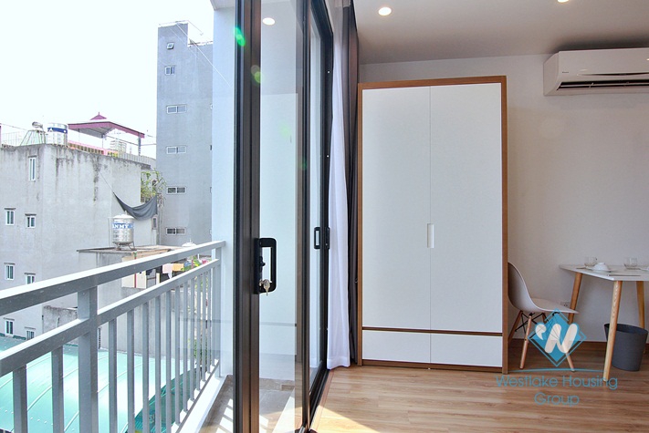 Brand new studio with load of natural light in Trinh cong son, Tay ho, Ha noi