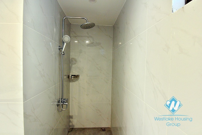 Brand new studio with load of natural light in Trinh cong son, Tay ho, Ha noi
