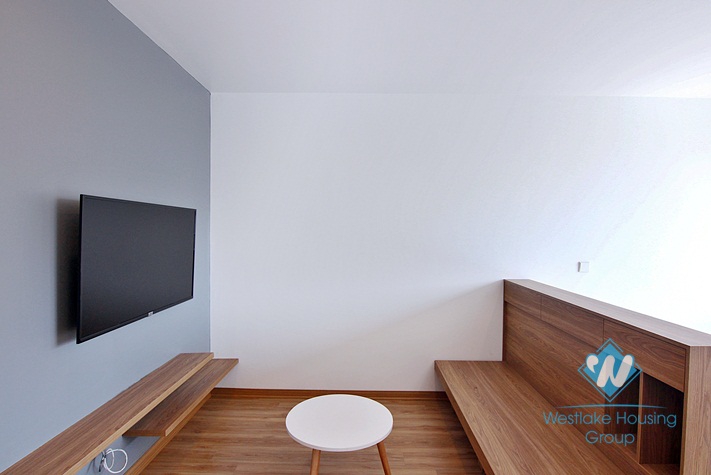 Brand new studio with load of natural light in Trinh cong son, Tay ho, Ha noi
