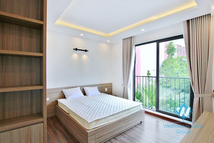 A brandnew and modern 2 bedroom apartment for rent in Tay ho, Ha noi