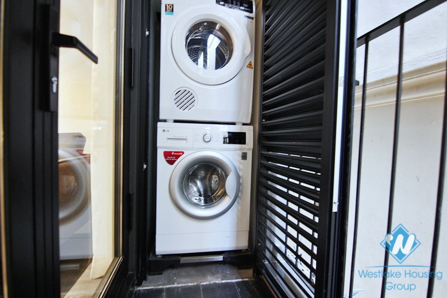 A bright modern  apartment  in Tay Ho for rent