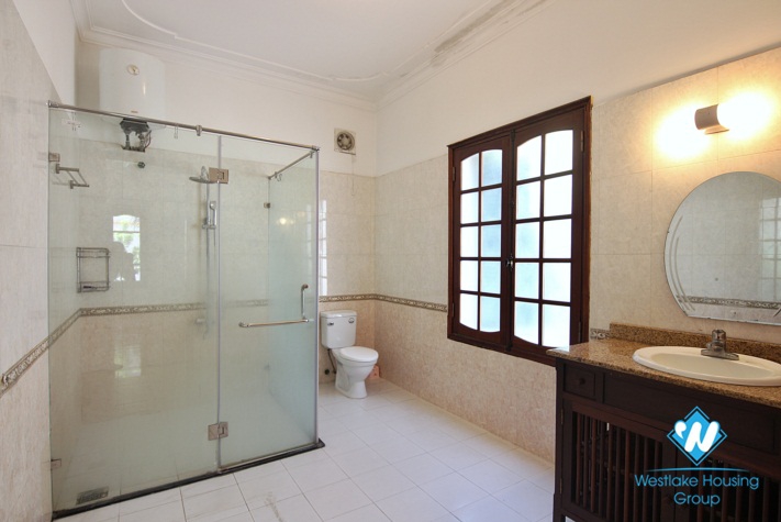 A beautiful secluded villa for rent in Tay Ho with swimming pool and garden