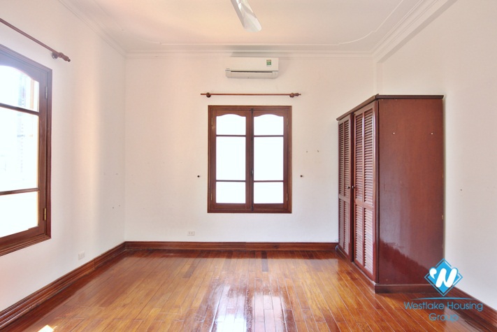 A beautiful secluded villa for rent in Tay Ho with swimming pool and garden