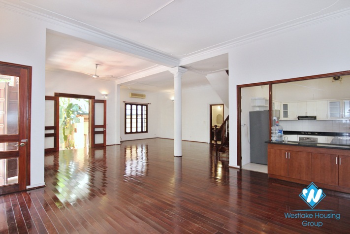 A beautiful secluded villa for rent in Tay Ho with swimming pool and garden